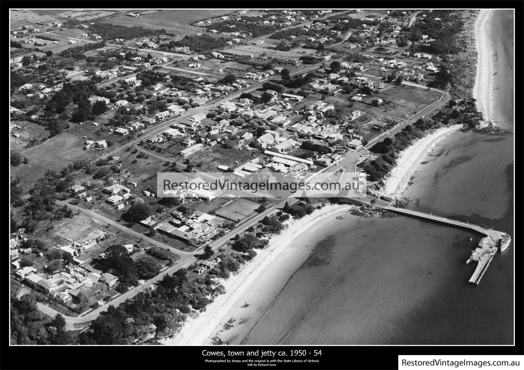 Cowes Aerial – Town And Jetty 1950-54